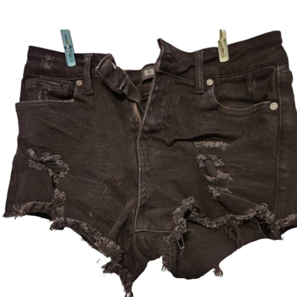 Blue savvy jean shorts size 7